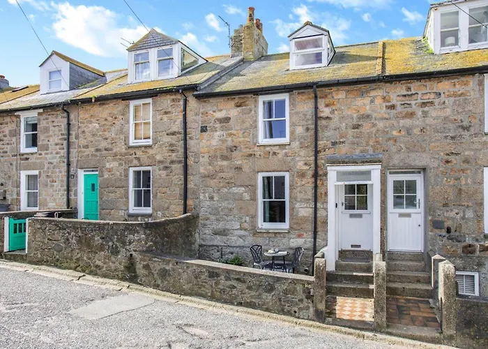 Neptune Cottage Burrow Road St Ives 